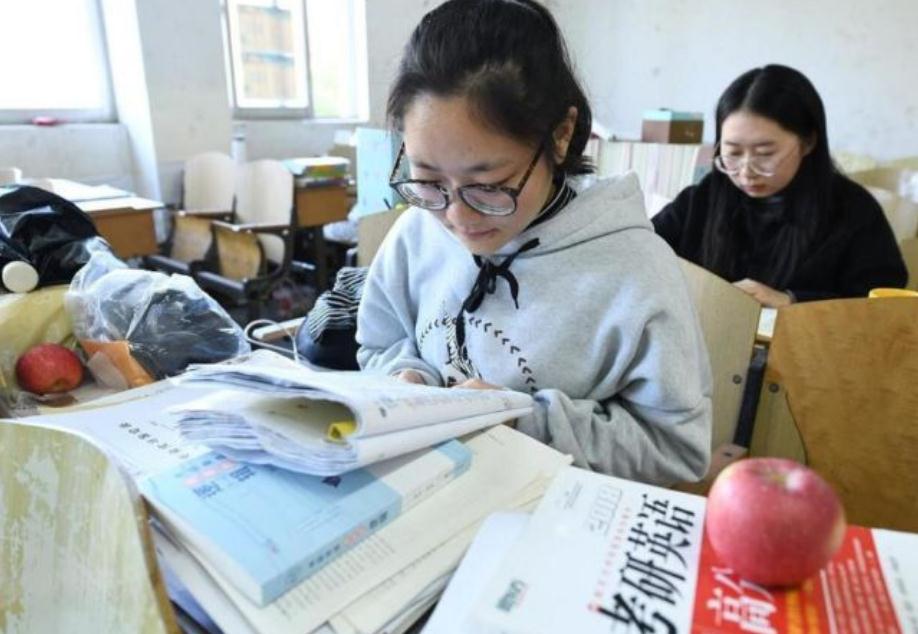 民办三本生考研985，是“痴心妄想”吗？一类专业可能成功逆袭