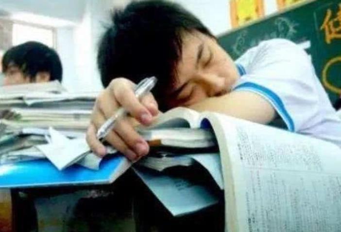 学生上普通高中，高考考600分的概率有多大？老师的回答很中肯