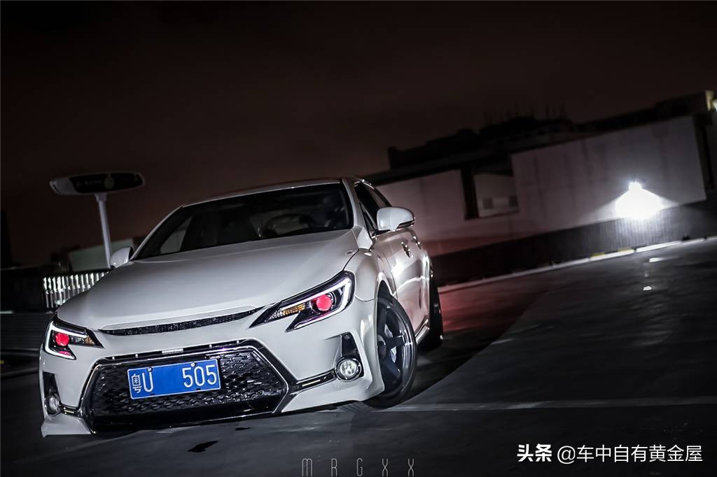 白衣恶魔 丰田锐志改装案例