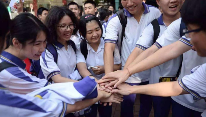 2021年考生成“幸运儿”，喜提三大好消息，高考成功率大大提升