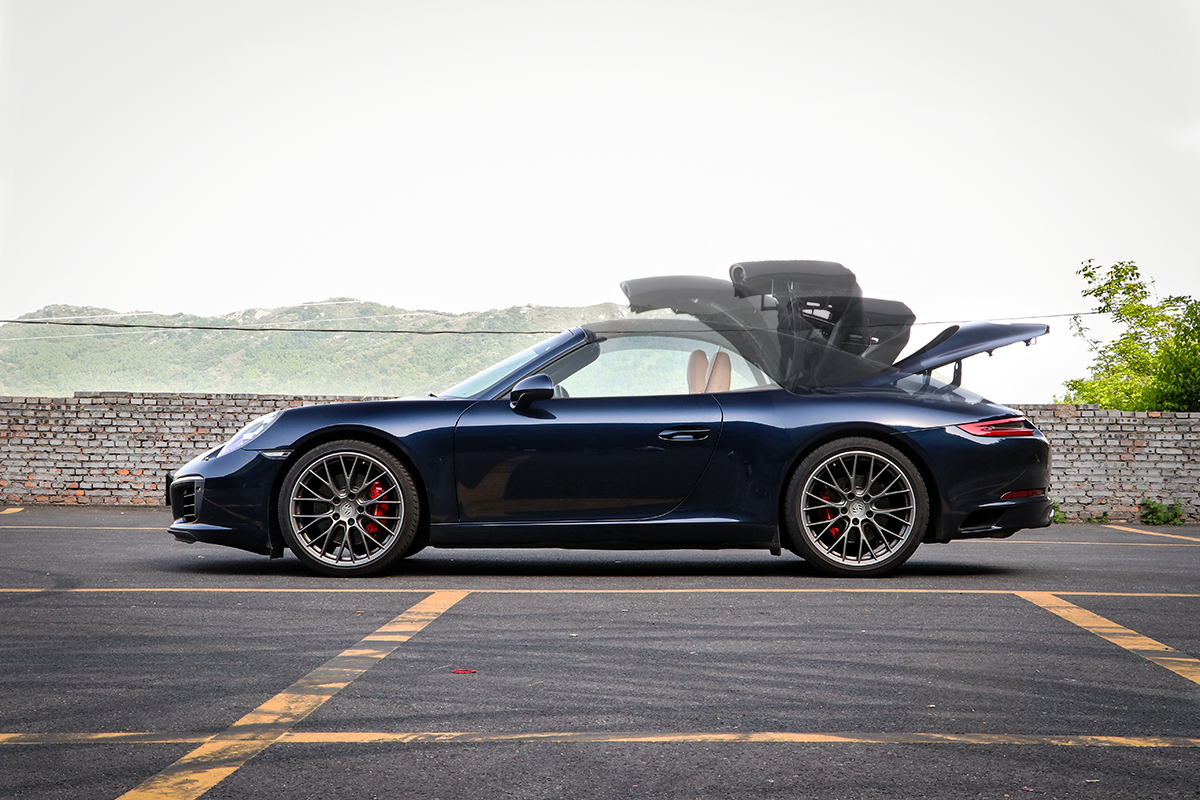 精分暴徒也懂柴米油盐 试驾911 Carrera S Cabriolet