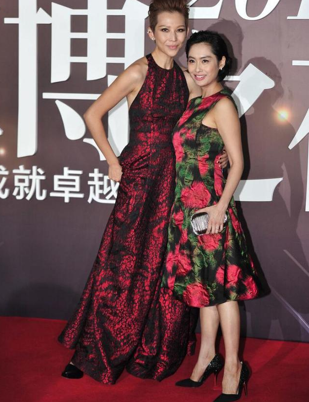 一米五九的王子文，戳破了娱乐圈太多女明星的身高伪装