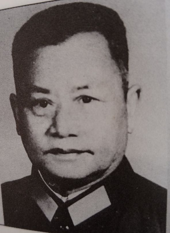 防空军系统55年授大校64年晋升少将的级别、薪金与勋章