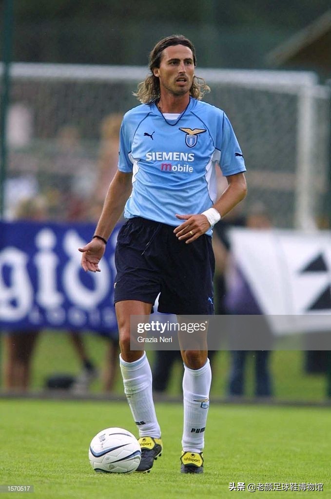 但是和年富力强的内德维德相比,略显沧桑的迪诺则没有如此幸运,拉齐奥