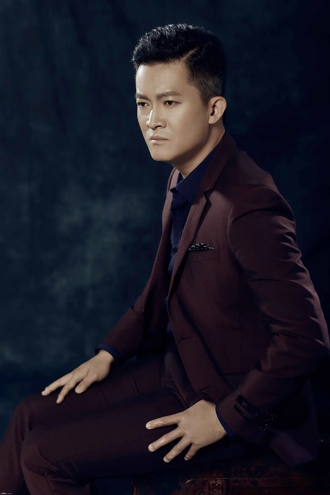 杨志刚与女演员拍亲热戏前,向老婆汇报:我心里把她当成你