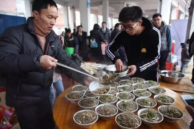 客家人结婚摆酒，满满的都是回忆