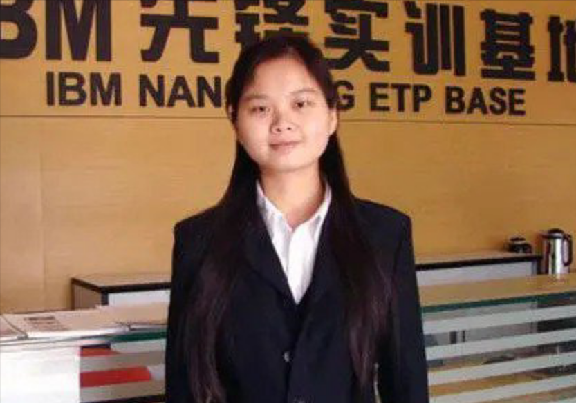 曹晓洁：高考仅385分无奈读大专，却被三家跨国公司争抢，为何？