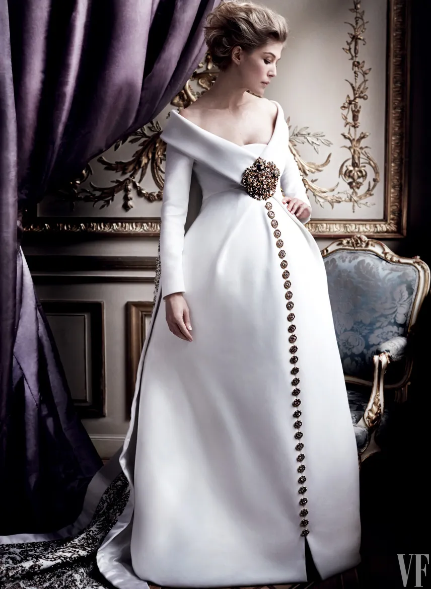 演员罗莎曼德·派克的星座,罗莎曼德·派克个人资料_达一风水网