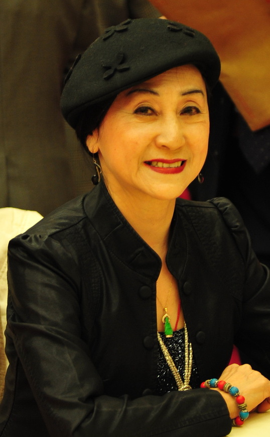 著名舞蹈家陈爱莲逝世，享年81岁，从孤儿成为舞蹈大师，一生传奇