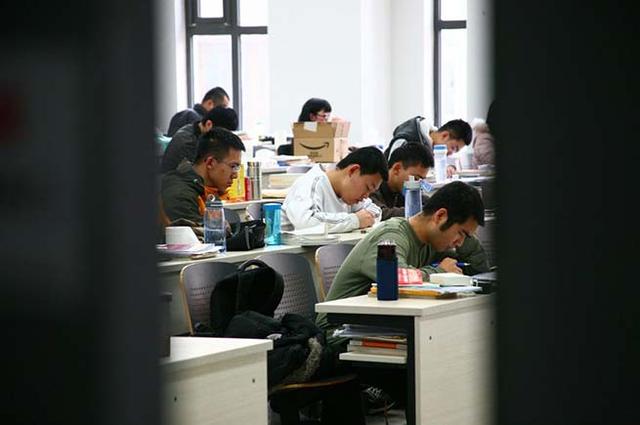 上海考研大学排名（2022年考研）