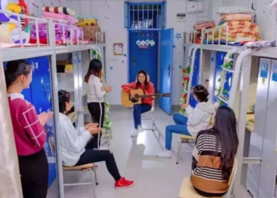 大学宿舍不是你的“私人寝宫”，4种行为要注意，不然容易遭人嫌