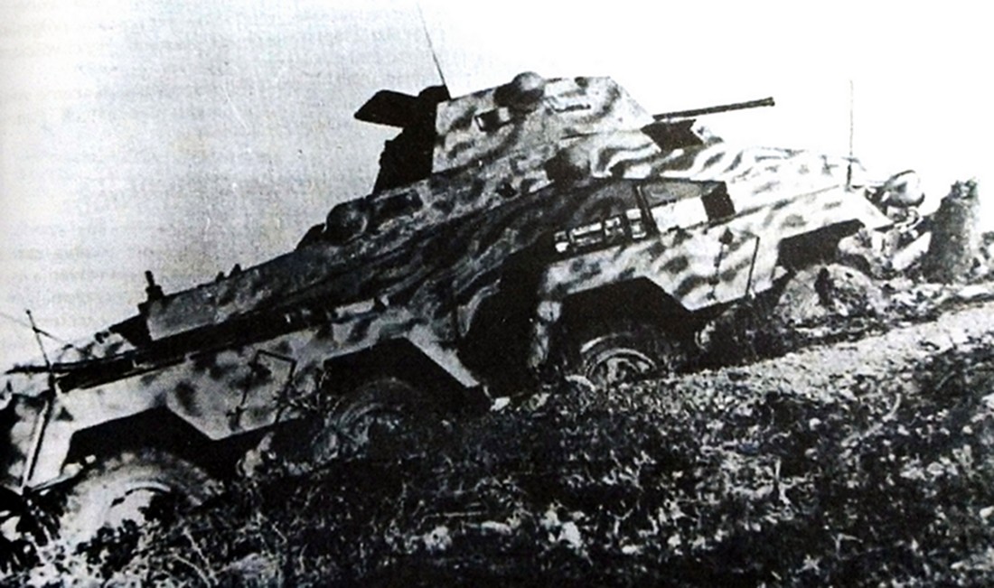 二战德国轮式装甲车之Sdkfz 231型轮式（8轮）装甲侦察车