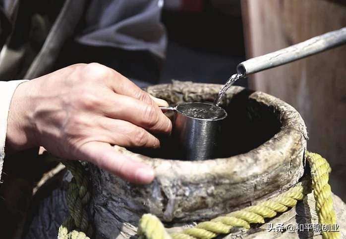 白酒免费喝，不但不赔钱，一年还多赚50万