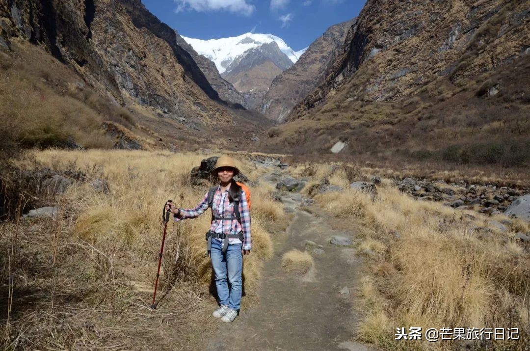 去尼泊尔旅游多少钱（飞机或汽车至尼泊尔旅行攻略大全，含路线交通景点美食购物及建议）