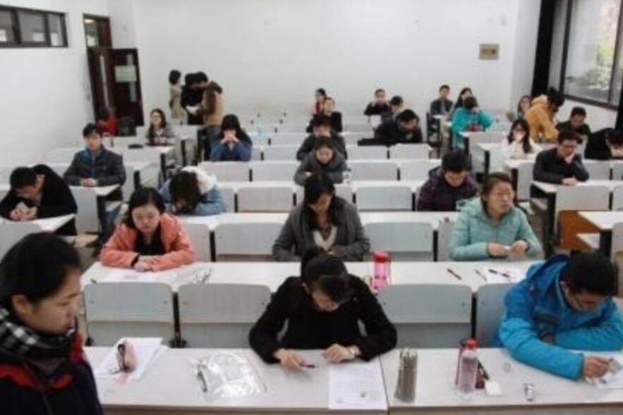 都说大学期末考并不难，为什么还有不少学生挂科？过来人一语道破