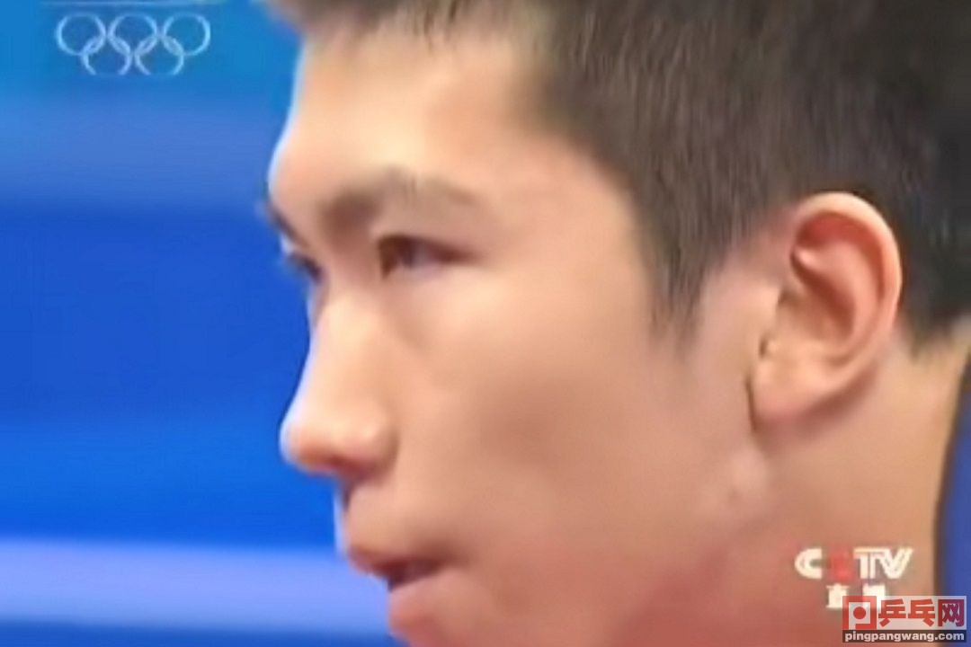 柳承敏對王皓乒乓球比賽視頻（贏再多次也抵不了一次失利，雅典奧運會男單決賽，王皓不敵柳承敏）