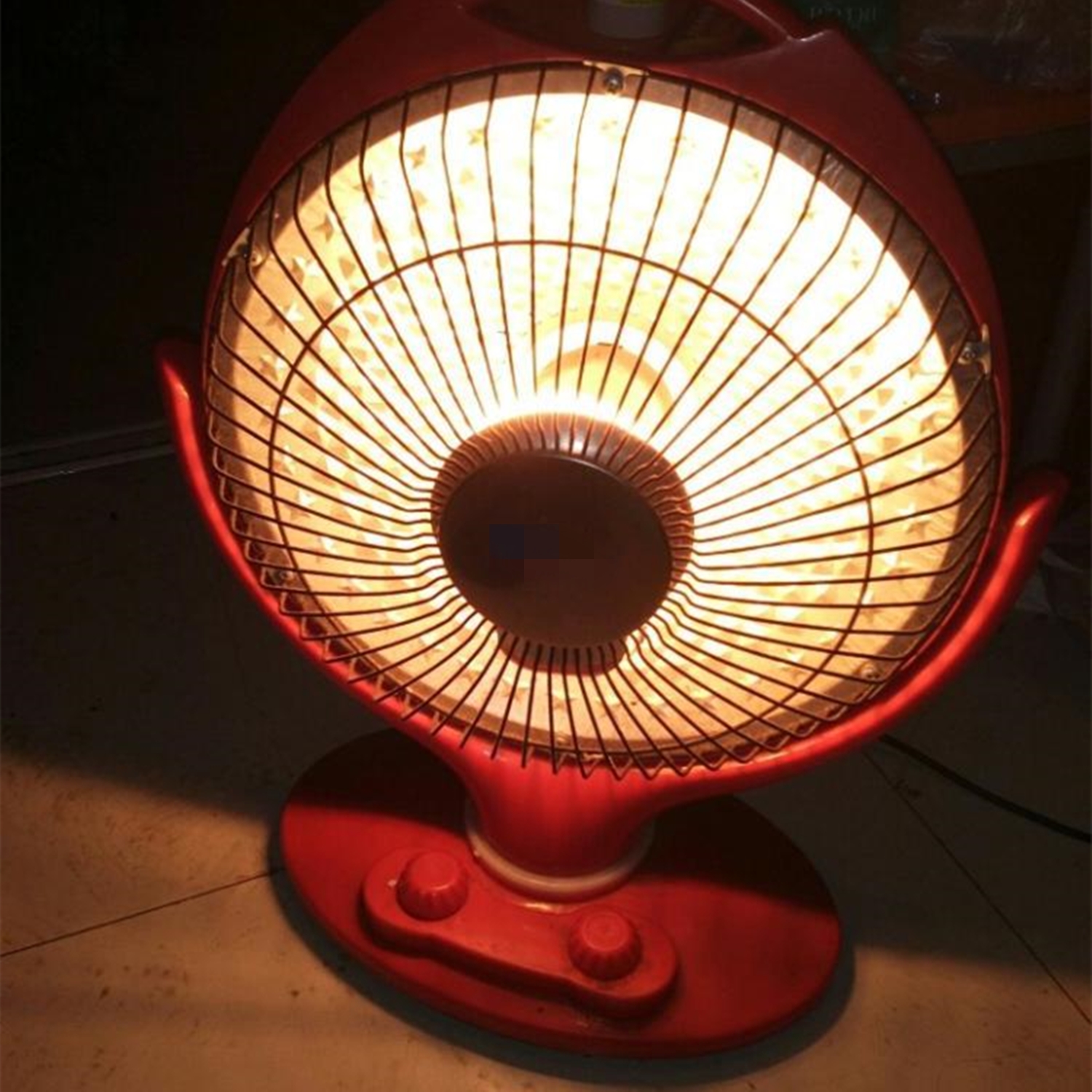 有几种取暖用品已被父母列为黑名单,安全隐患大,很多家庭还在用