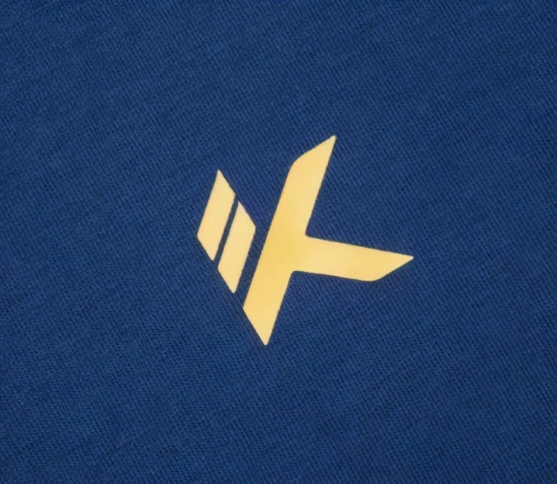 全篮球明星的logo（东契奇晒最新专属logo，可循环利用标志？盘点NBA球星个人Logo）