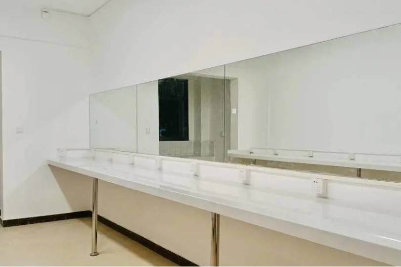 配置豪华！四川大学新宿舍曝光，坐拥4部电梯，双人标准间，还有健身房！