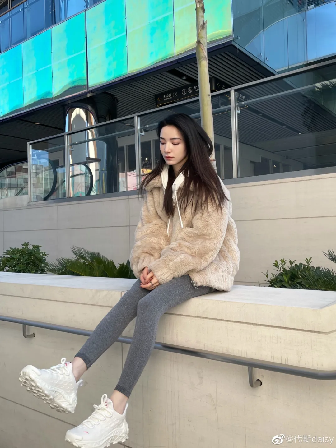 今年春天不能错过的20双国潮运动鞋,绝美百搭!不撞款