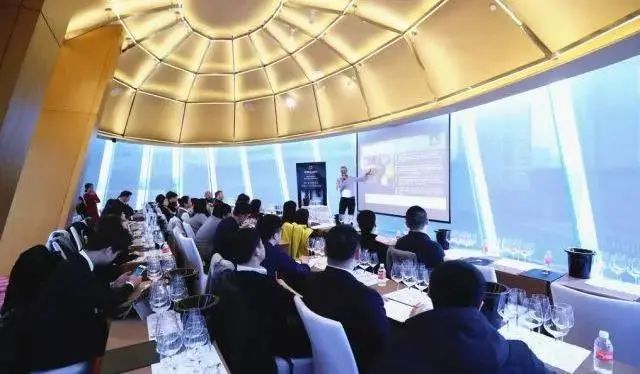 毕业季 | 葡萄酒专业都学什么？未来就业方向有哪些？