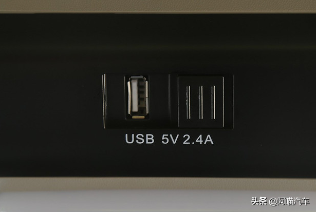 新菱智“雷克萨斯”式前脸吸睛，空间比GL8还实用，油耗不到8升