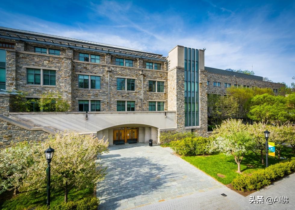 美国毕业生收入最高的100所大学