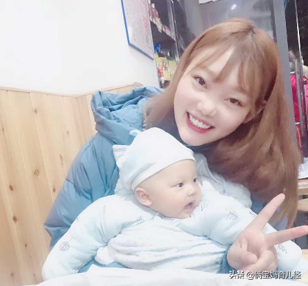 宝宝爱“吐泡泡”并非预示要下雨，这4点原因需了解，家长要注意