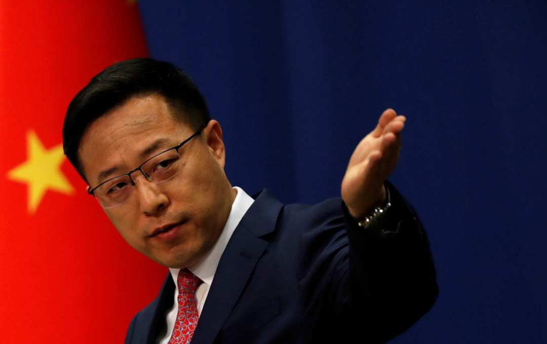 特朗普狂人狂言：你是提议让中国赔偿10兆美元，让中国背负美国的债务吗。做梦