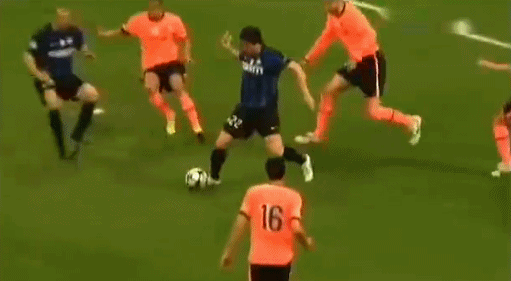 迭戈米利托技术特点（大器晚成的冷血杀手！穆里尼奥账下越老越妖的神锋迭戈米利托）