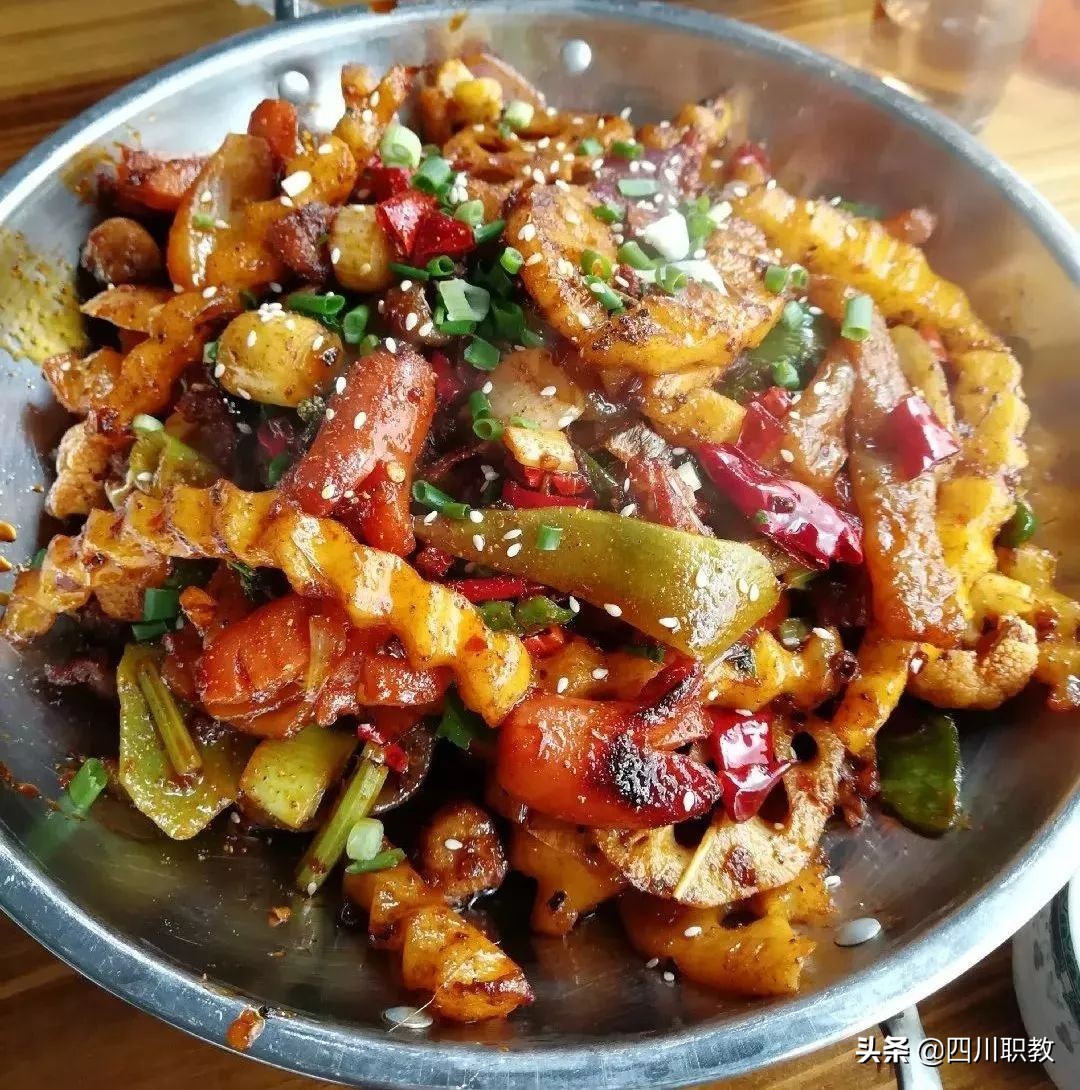 德阳有两所单招名校，被誉为工农村“清华北大”