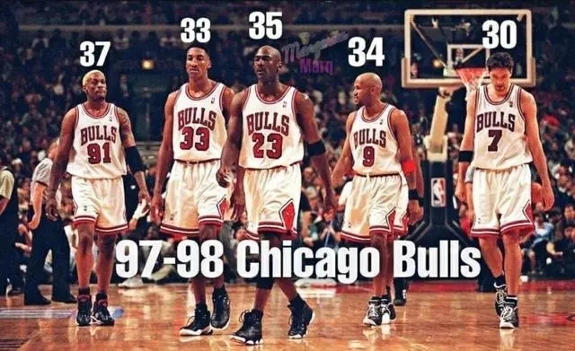 98篮球网nba直播吧（NBA纪实连载27：98年带领内忧外患的公牛三连冠，乔丹彻底封神上卷）