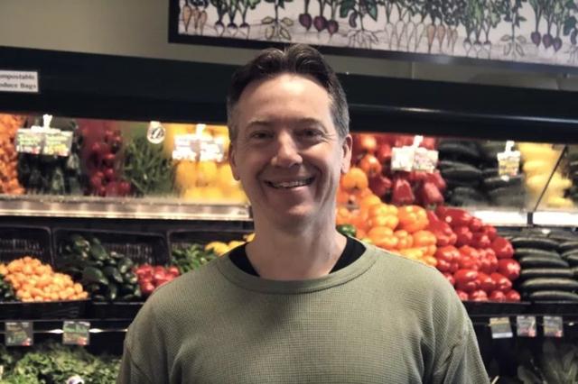 吃了一整年的过期食物，会怎么样？