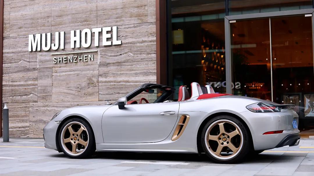 718遍地开花，但唯独这台世间罕有？保时捷Boxster 25周年纪念版