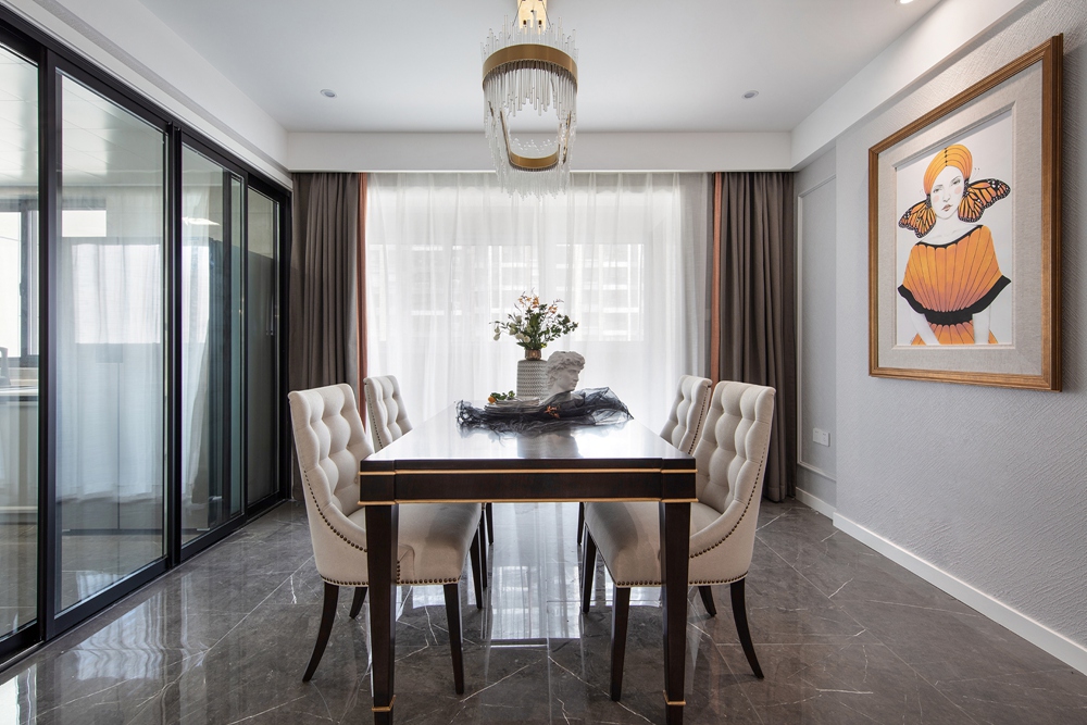 谁说美式风格沉闷老气？学他家走“轻美式”路线，性价比高又时髦