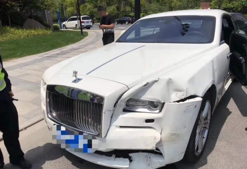 普通车和豪车碰撞，就只能家破人亡自认倒霉吗？