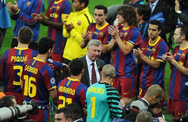 0809欧冠决赛（欧冠决赛最悬殊的对决，曼联与巴萨，难忘爵爷颤抖的双手）