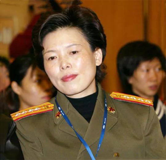 陈招娣简历(陈招娣:女排五连冠功臣,体育界第一个女将军,病逝触动郎平
