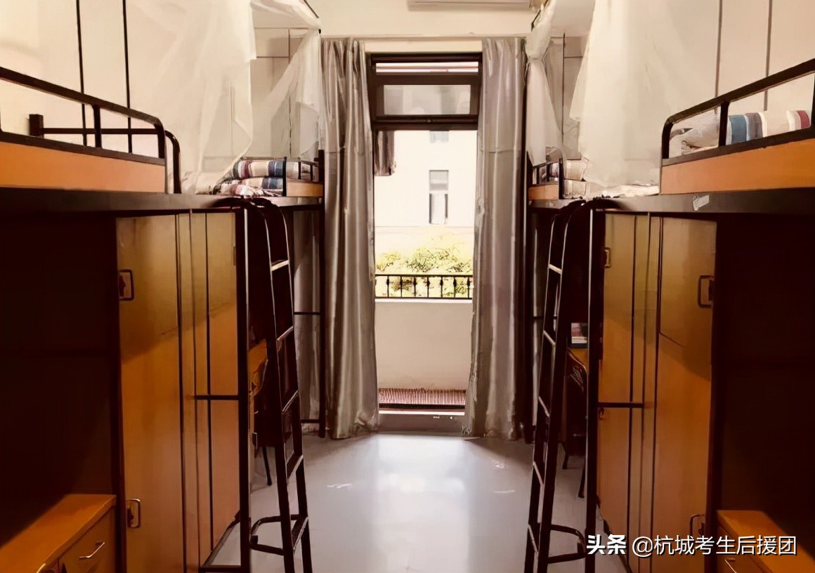浙江高校宿舍条件大揭秘！住得比家里还好？