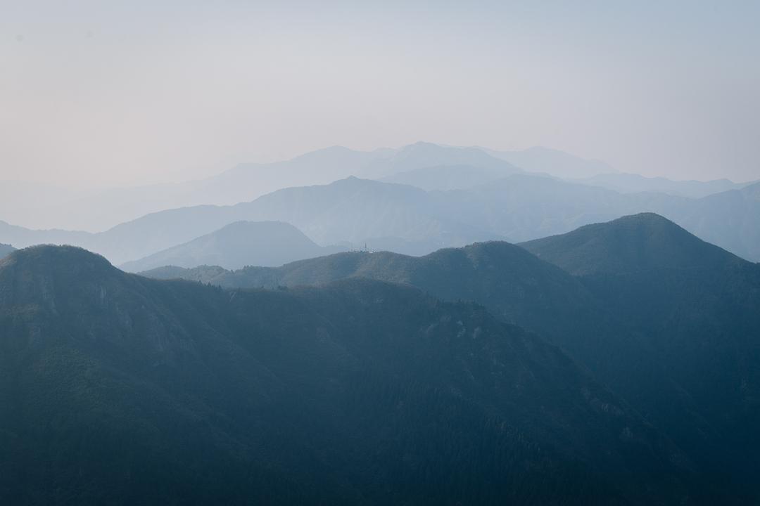 小团队周末奔袭南岳衡山，玩一把探秋观日
