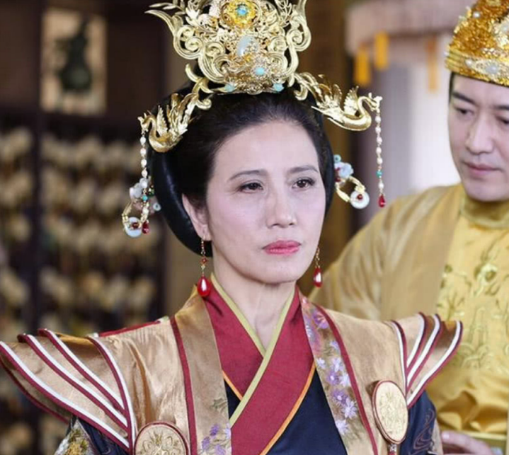 枣花("枣花"吴玉华,一婚嫁汪俊,不愿丁克离婚,二婚嫁画家儿女双全)