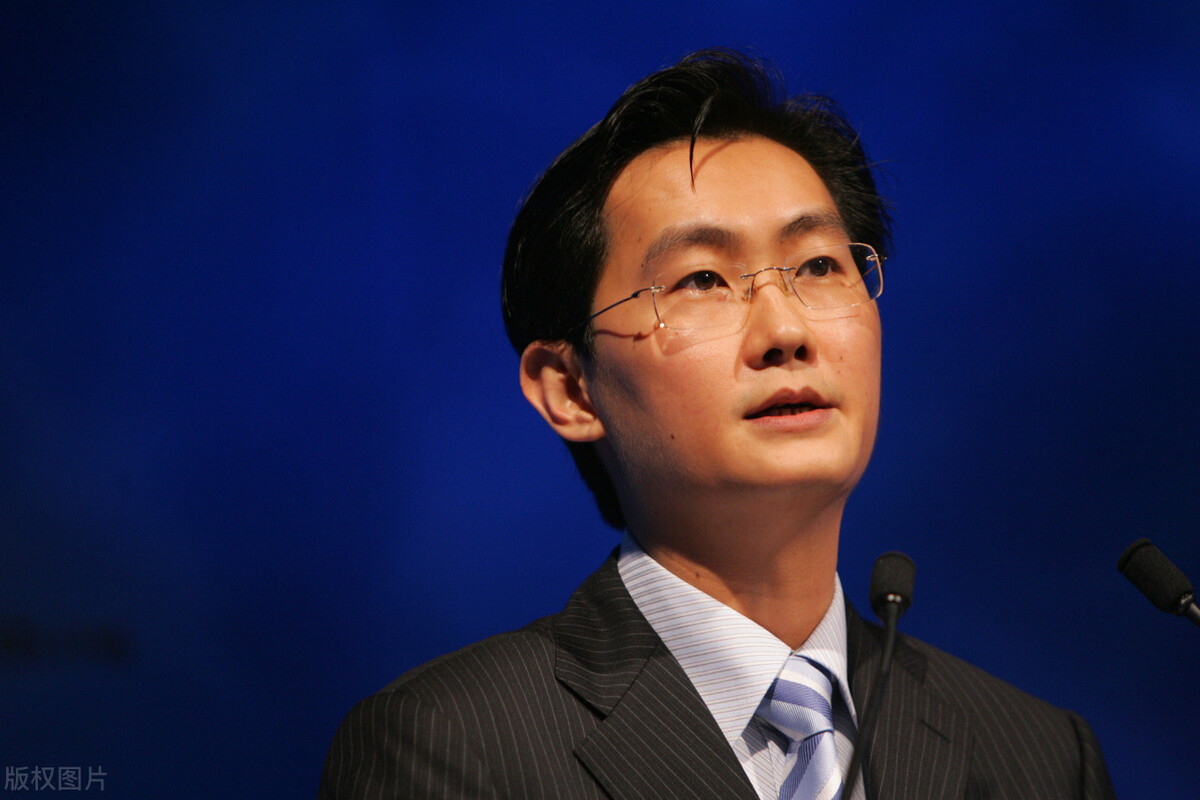“普通家庭”马化腾？父亲姐姐是国家干部，母亲是腾讯首任董事长