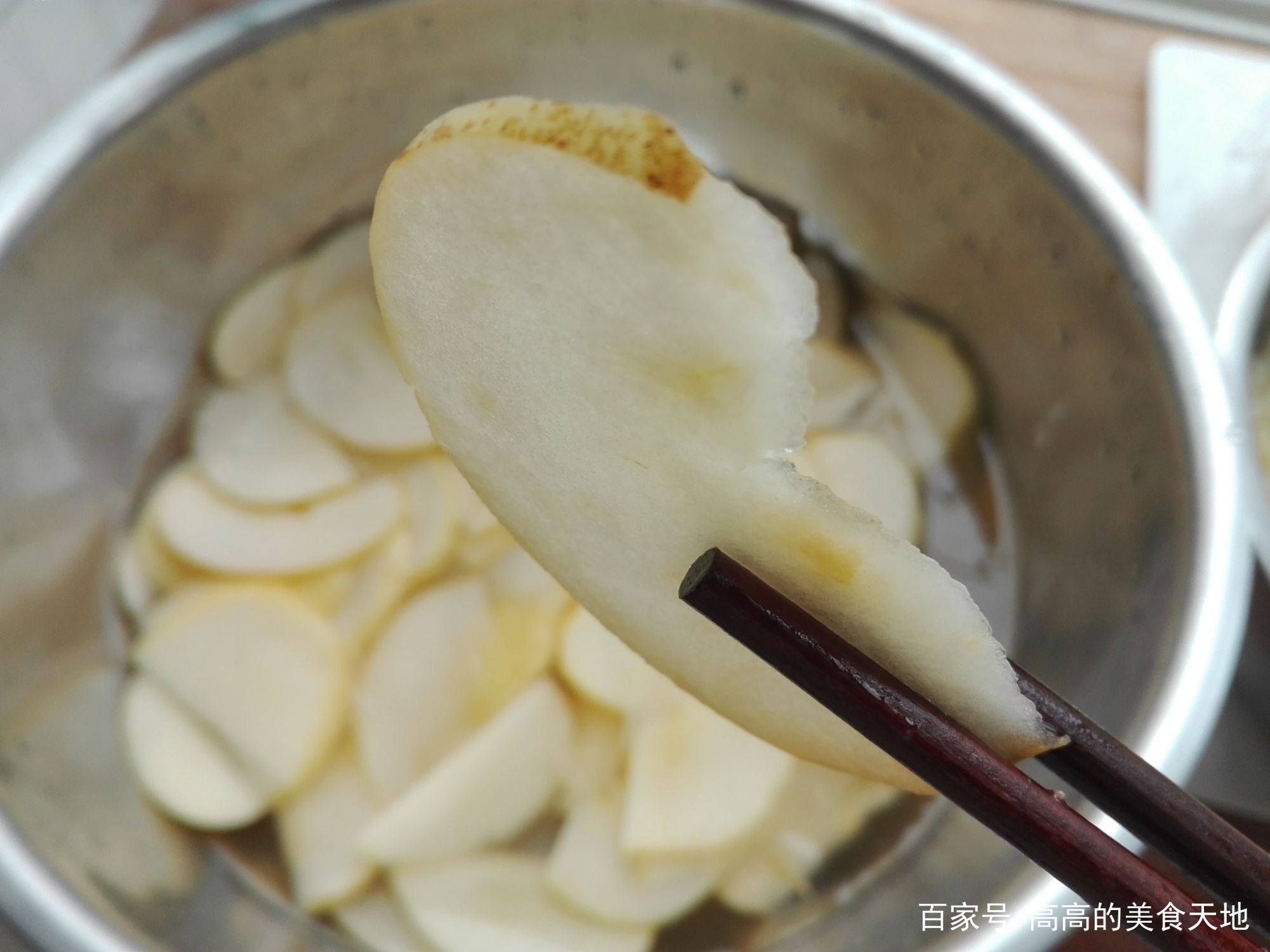 图片[3]-【烤苹果片】做法步骤图 营养好吃 常吃皮肤不干燥-起舞食谱网