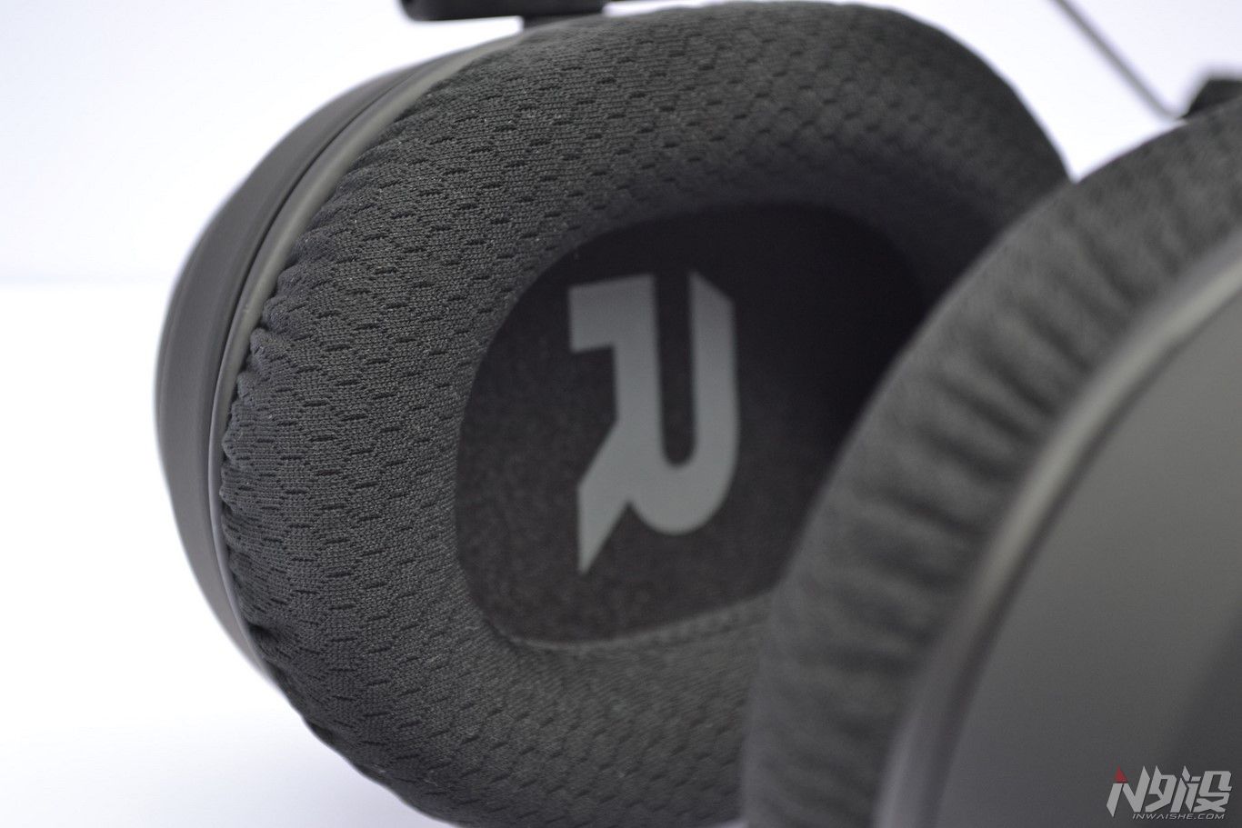 听声辩位夹苍蝇——硕美科G936N游戏耳机