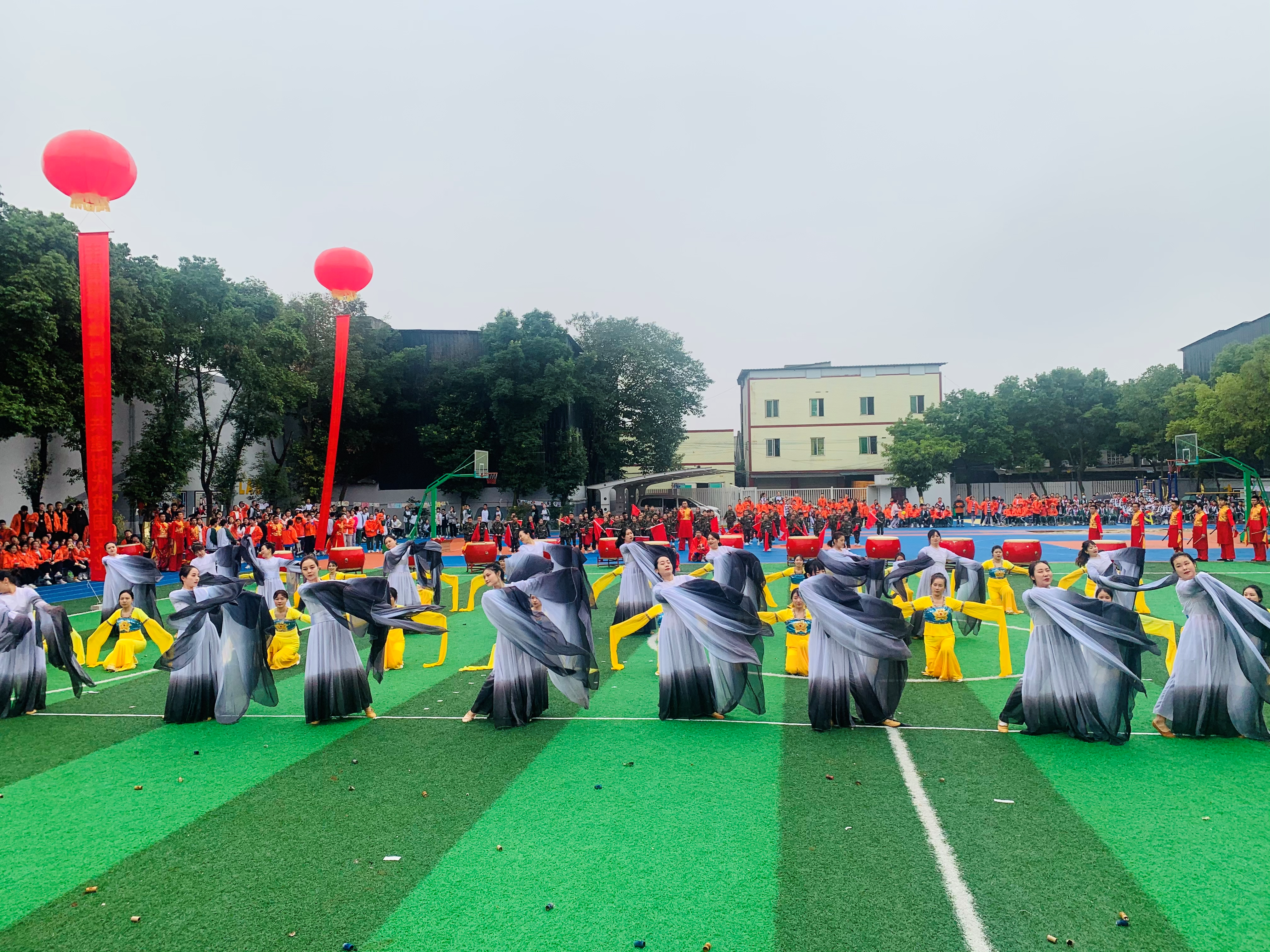 超燃！盐外芙蓉学校运动会创意入场式、开场秀献礼共产党百年华诞