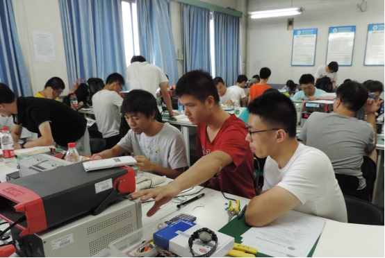 专科生也能报考研究生？报考条件有多严格，幸亏当年做对了这些
