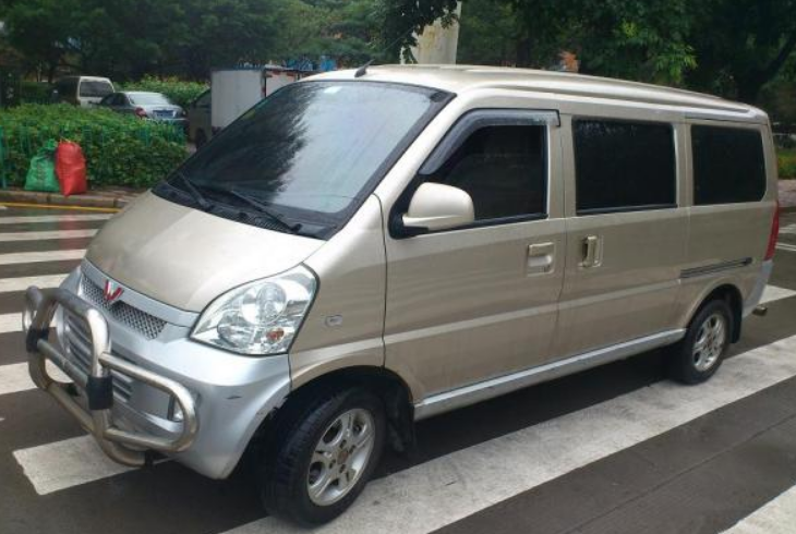 面包车排量只有1.2l,为啥跑得比轿车还快?原因有3点