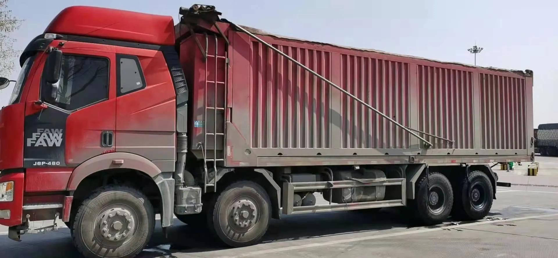 自卸車(chē)前四后八 后八輪
