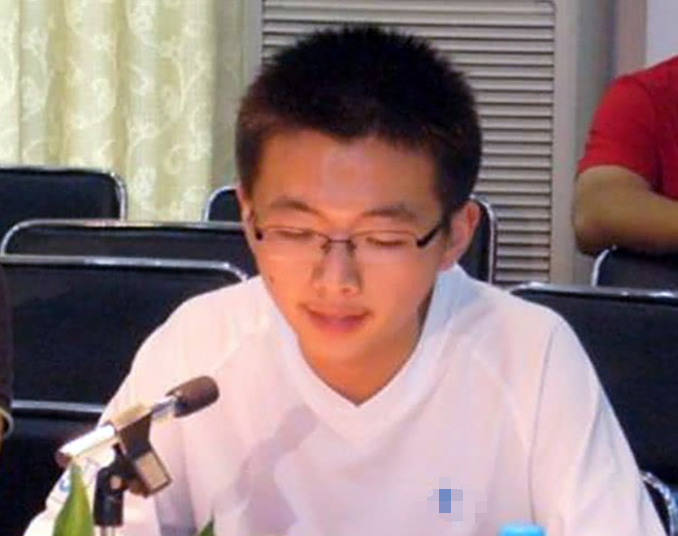 赐子千金不如赐一好名，看到江苏高考状元的名字，网友感叹：学霸