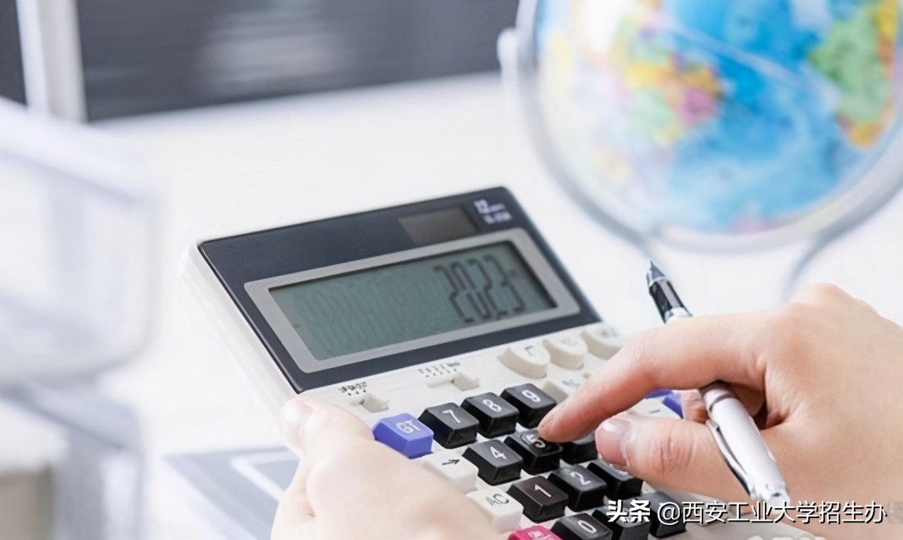 填报志愿必看！今年这些热门专业，就业好、薪资高，引起考生关注